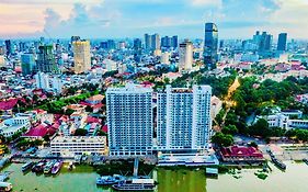 X One Hotel